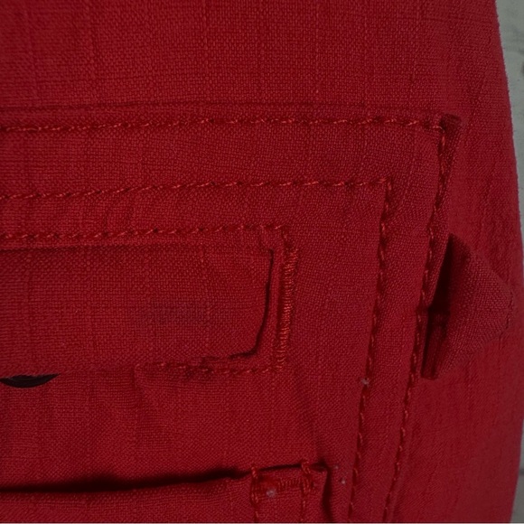 Duluth Trading Company Heirloom Gardening Short Overalls Coral Size Large - Picture 7 of 7